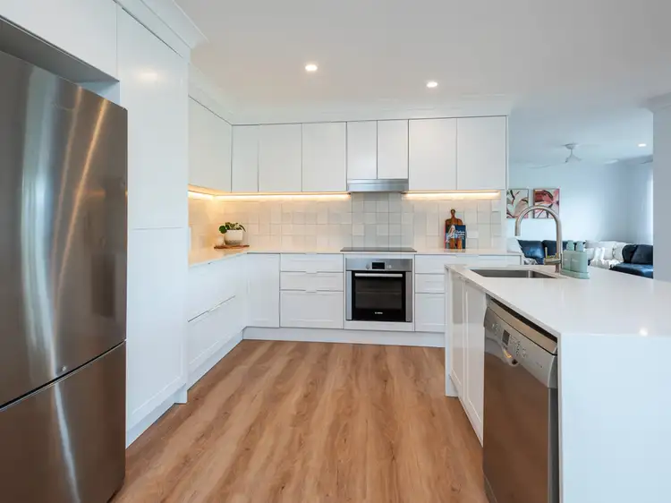 Sixth view of Homely house listing, 12 Cobbler Place, Pacific Pines QLD 4211