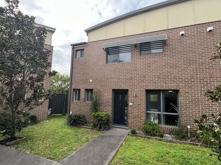 10/400 Glenmore Parkway, Glenmore Park NSW 2745