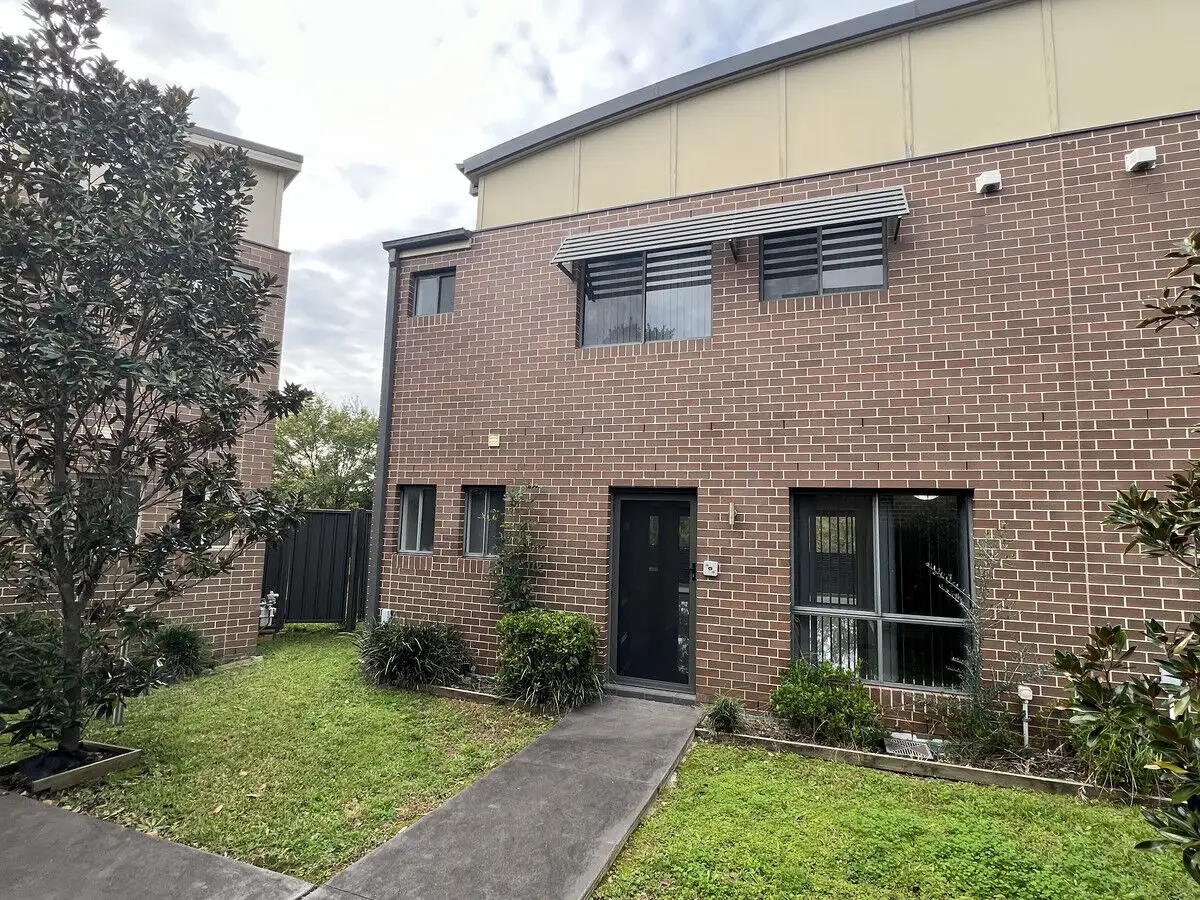 Main view of Homely townhouse listing, 10/400 Glenmore Parkway, Glenmore Park NSW 2745