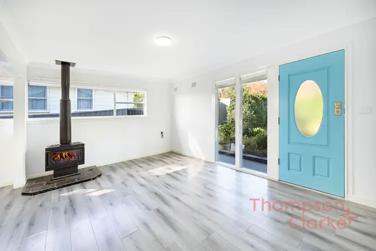 Fifth view of Homely house listing, 2 Finney Close, Rutherford NSW 2320