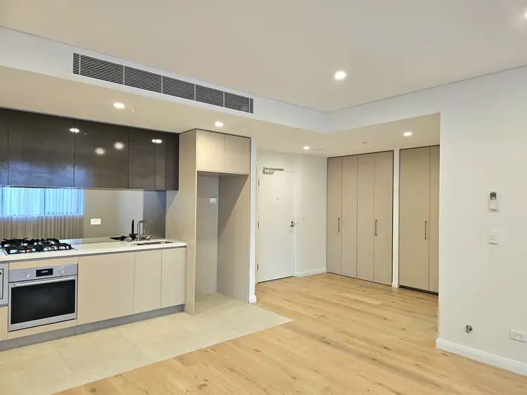 246/32 Civic Way, Rouse Hill NSW 2155