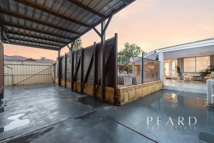 Sixth view of Homely house listing, 2 Cleat Place, Ocean Reef WA 6027