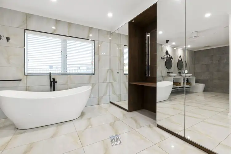 Second view of Homely house listing, 21 Harding Way, Bulgarra WA 6714