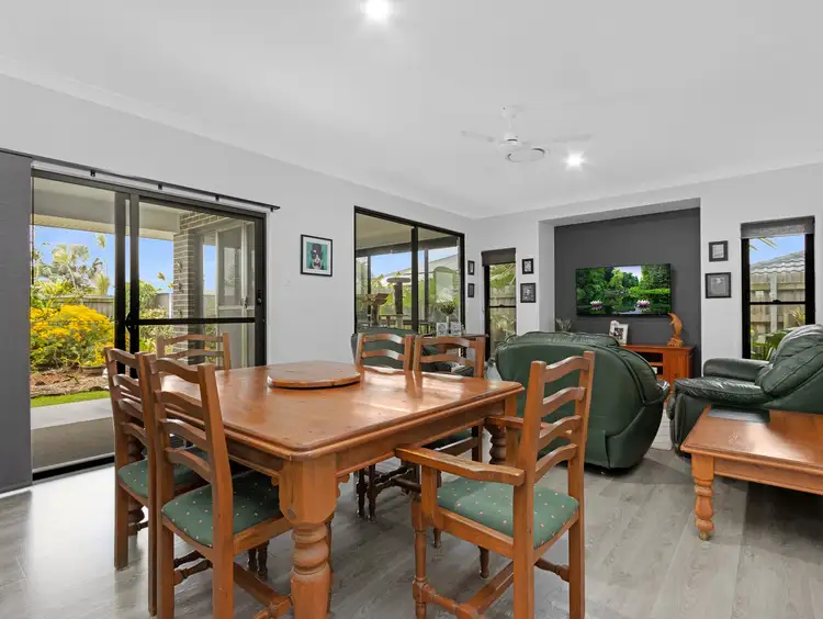 Fifth view of Homely house listing, 7 Amy Court, Kawungan QLD 4655