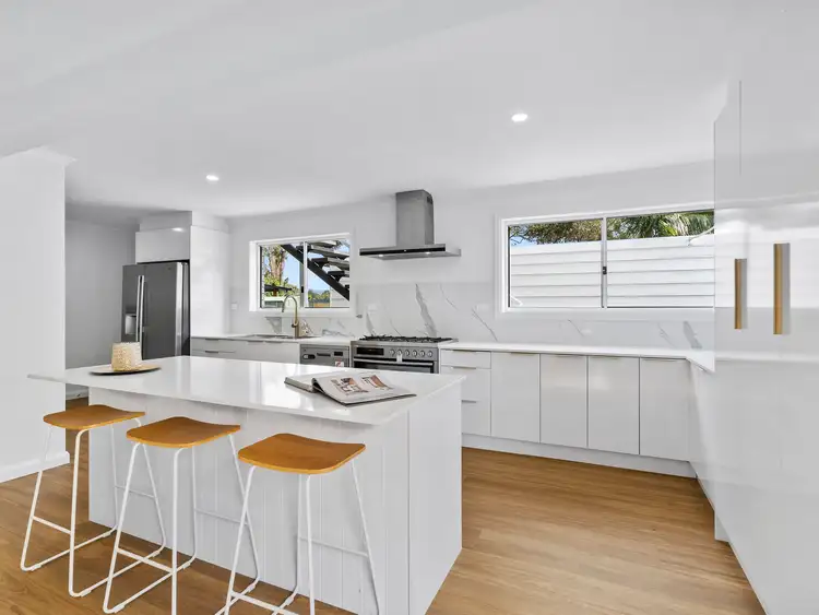 93 Highfield Drive, Merrimac QLD 4226
