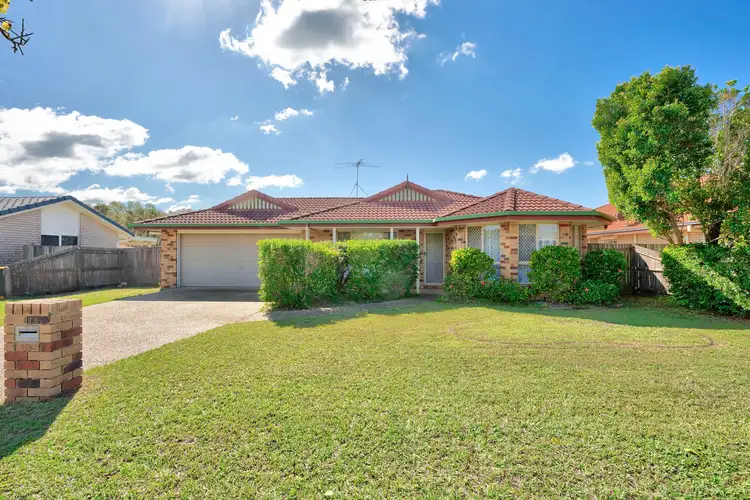 178 Bestmann Rd East, Sandstone Point QLD 4511