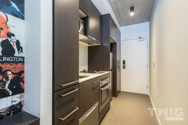 707/17 Singers Lane, Melbourne VIC 3000