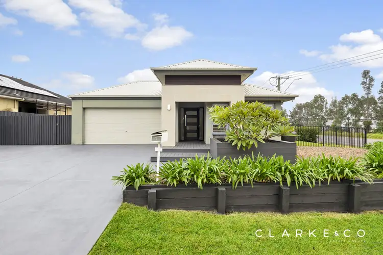 2 Niven Parade, Rutherford NSW 2320