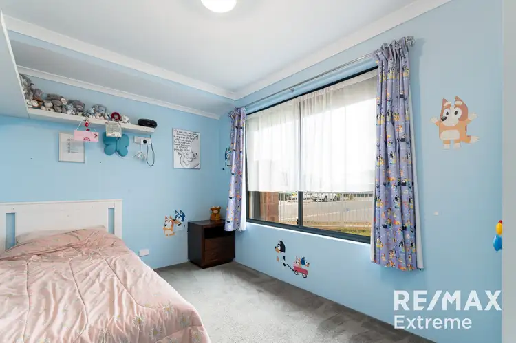 Fifth view of Homely house listing, 2 Salwood Loop, Banksia Grove WA 6031