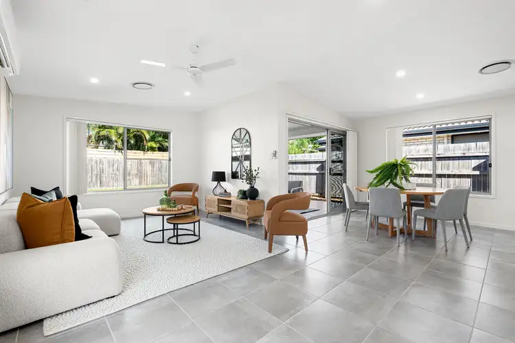 Fifth view of Homely house listing, 142 Cameron Parade, Wynnum QLD 4178