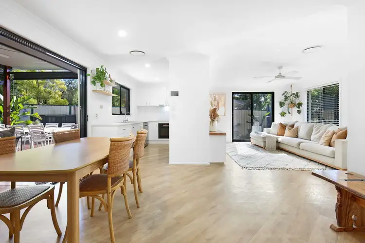 7 Currant Street, Elanora QLD 4221