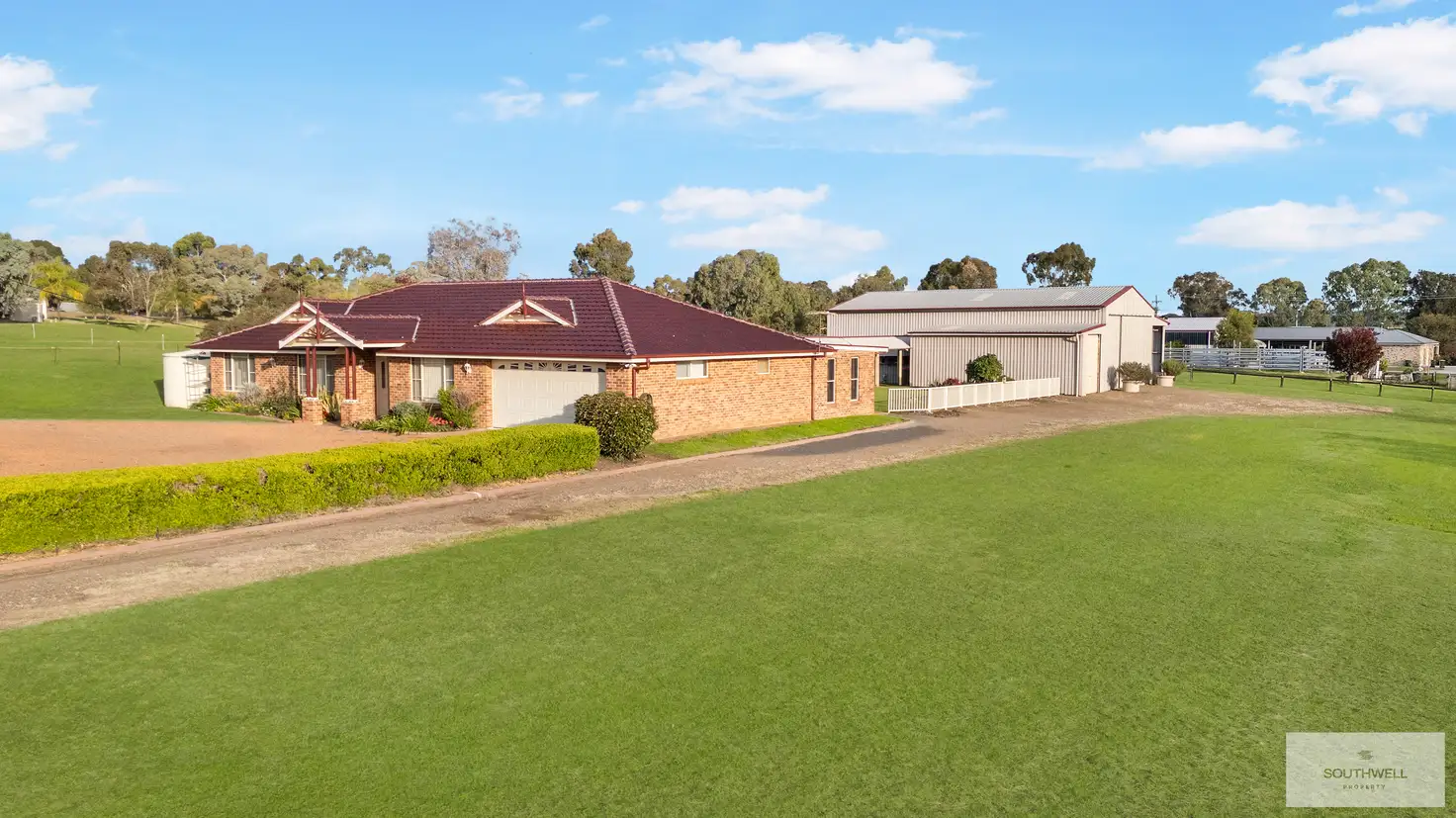 Main view of Homely house listing, 6 Warwick Road, Tamworth NSW 2340