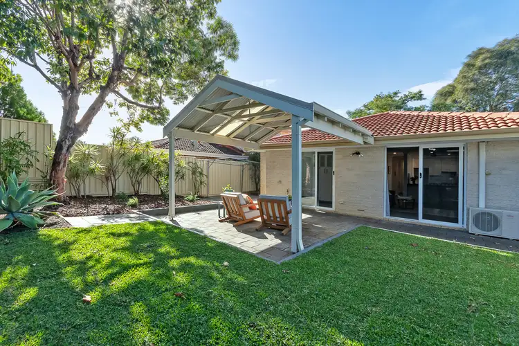 6 Bretby Close, Carine WA 6020