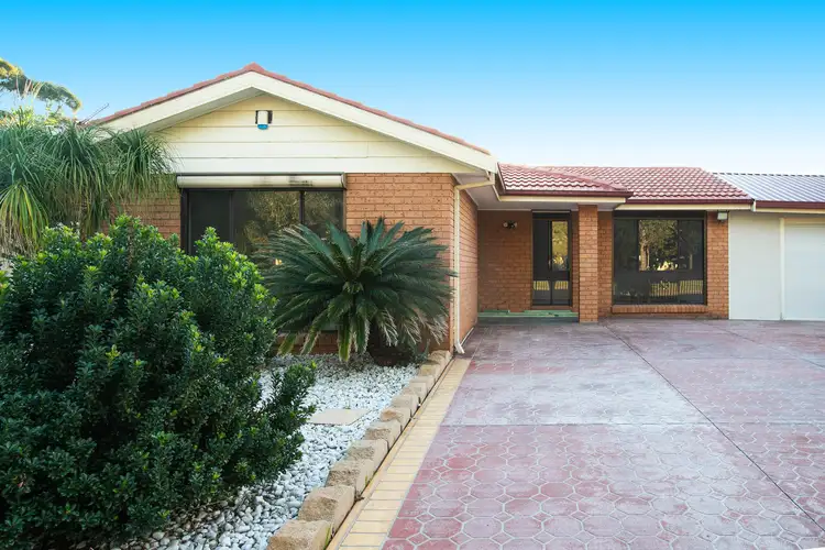 18 Burns Road, Wakeley NSW 2176
