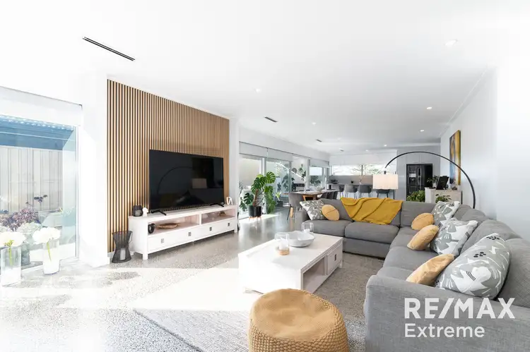 Sixth view of Homely house listing, 2 Forecastle Avenue, Jindalee WA 6036