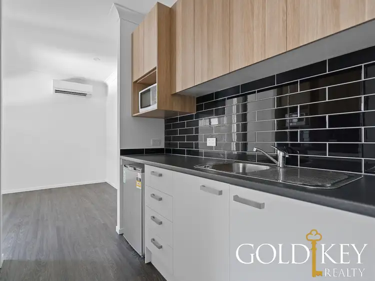 27B Loganlea Road, Waterford West QLD 4133