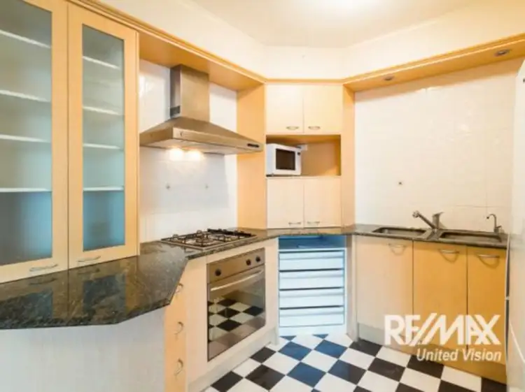 10D/182 Dornoch Terrace, Highgate Hill QLD 4101