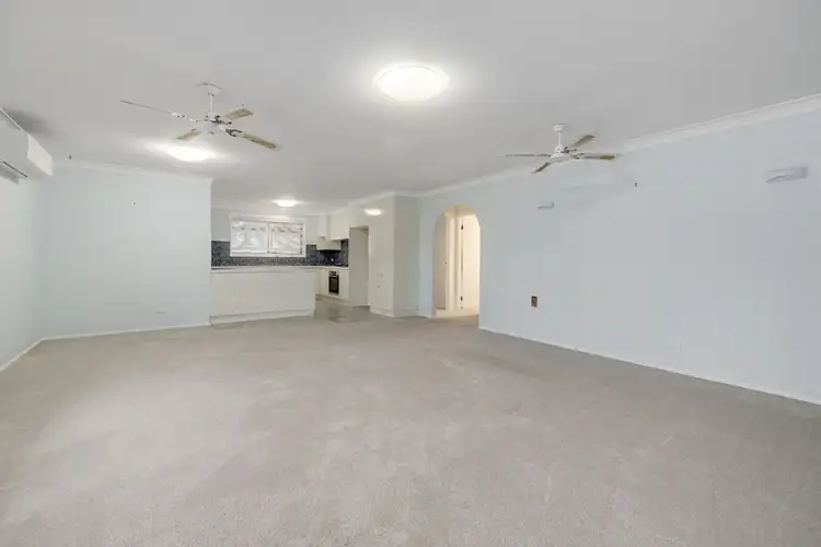 2/9 Mayfair Road, Port Macquarie NSW 2444