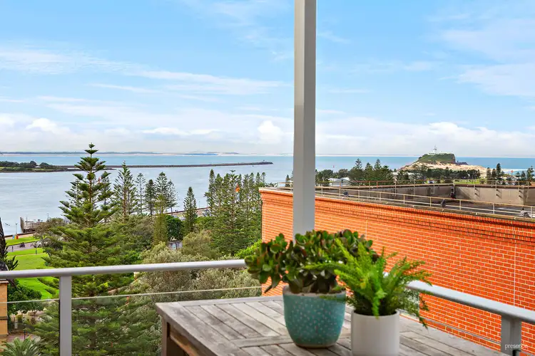 707/9 Watt Street, Newcastle NSW 2300