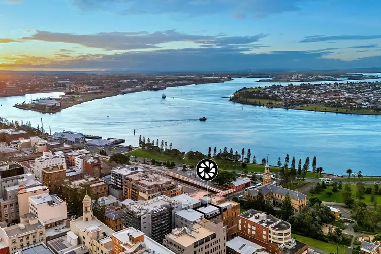 707/9 Watt Street, Newcastle NSW 2300