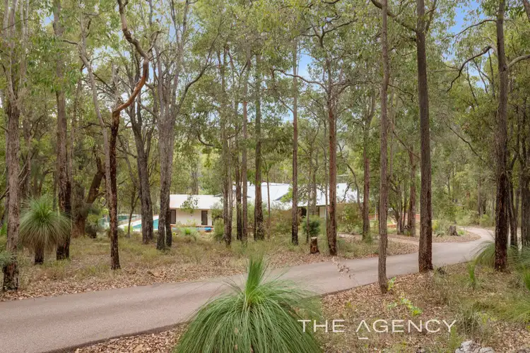 70 Broadway Road, Bickley WA 6076