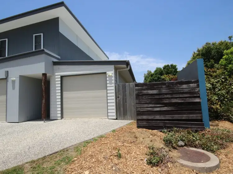 2/4 Little Mountain Drive, Little Mountain QLD 4551