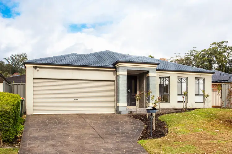 10 The Valley Way, Lisarow NSW 2250