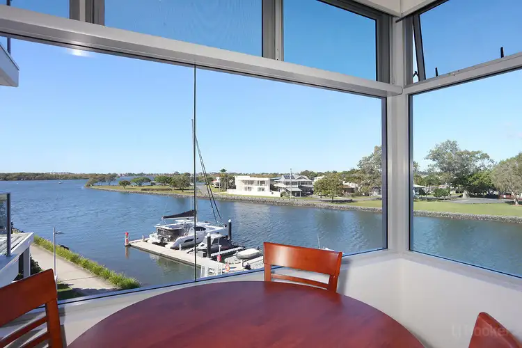 111/93 Sheehan Avenue, Hope Island QLD 4212