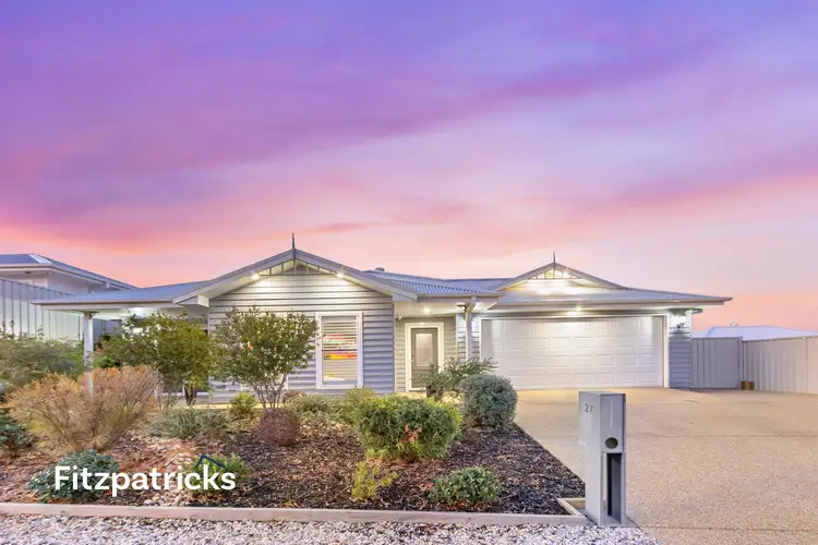 27 Ah Ket Avenue, Lloyd NSW 2650