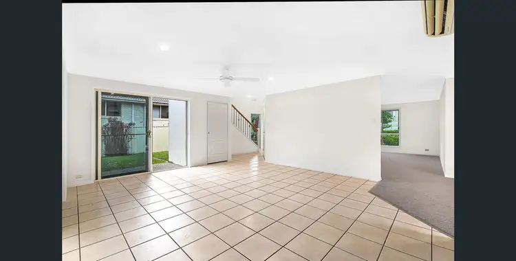 4 Tanzen Drive, Arundel QLD 4214
