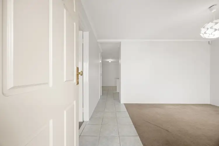 Fourth view of Homely house listing, 6 Pimento Circle, Port Kennedy WA 6172