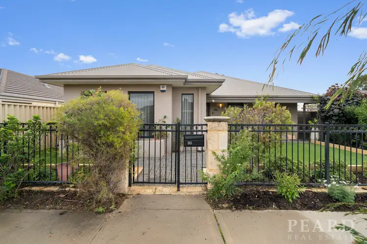 30 Costelloe Gardens