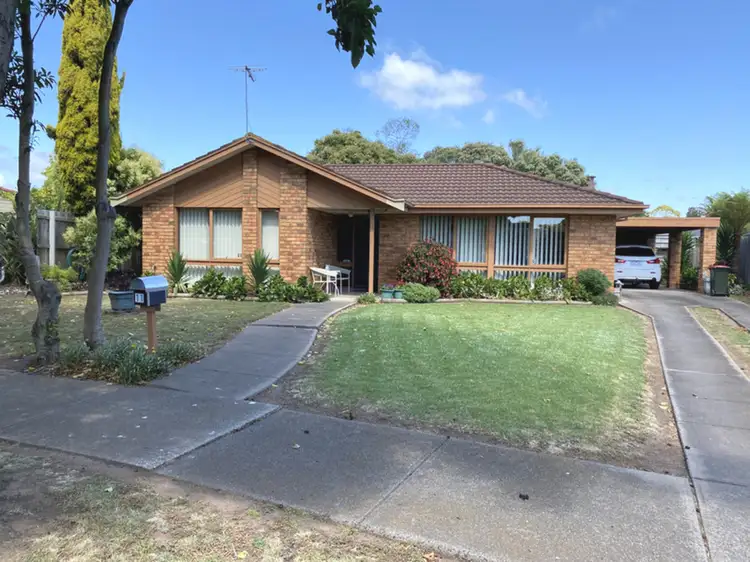 11 Natalie Court, Sale VIC 3850