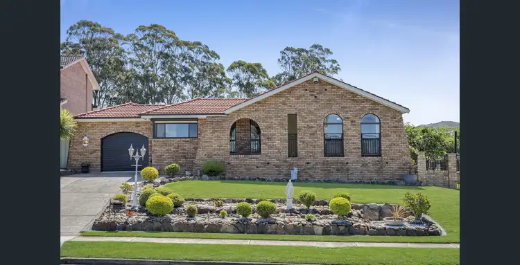 1 Wagyara Avenue, Green Valley NSW 2168