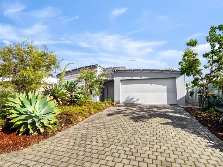 11 Sandalwood Drive, Margaret River WA 6285