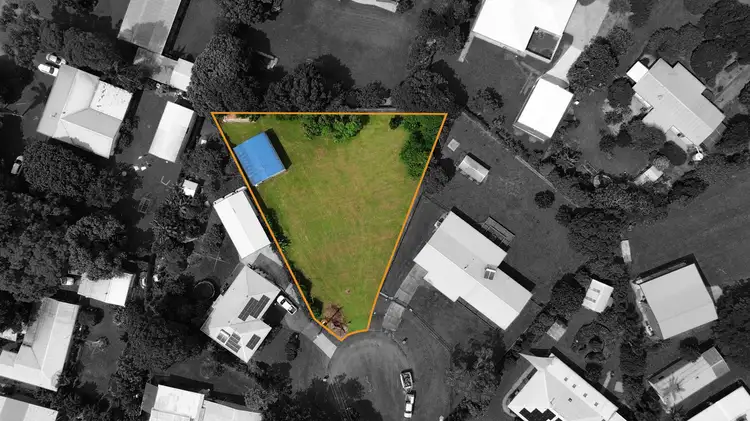 12 Poinsettia Close, Yungaburra QLD 4884