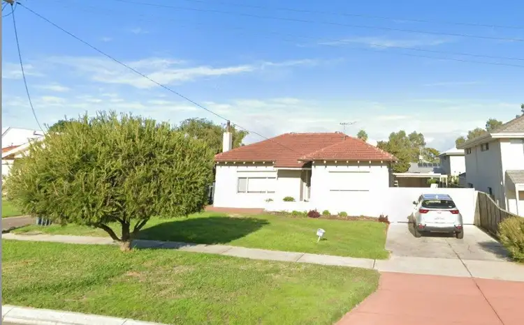 4 Williamson Avenue, Belmont WA 6104