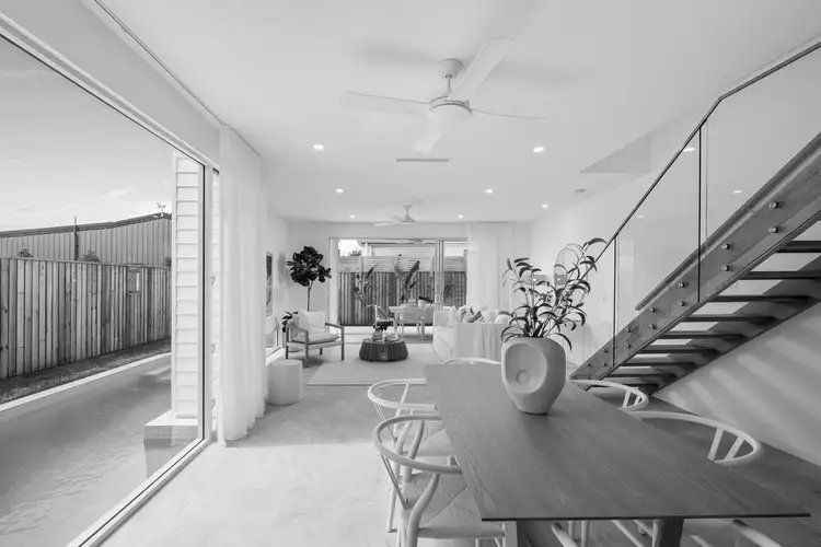 1/33 Moondara Drive, Wurtulla QLD 4575