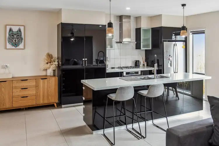 Second view of Homely house listing, 4 Millicent Road, Langwarrin VIC 3910