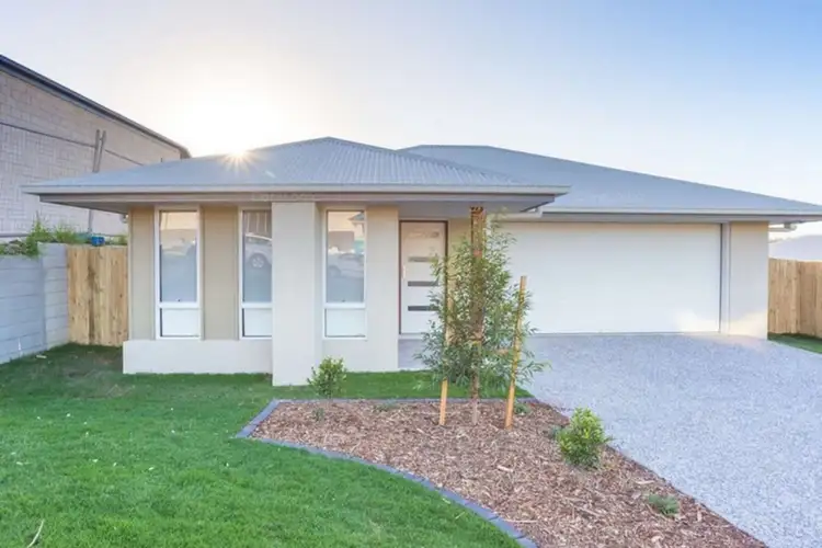 4 Park Street, Maudsland QLD 4210