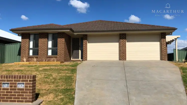 5A Hazelwood Drive, Forest Hill NSW 2651