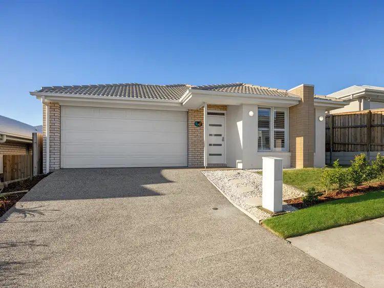 76 Trigona Drive