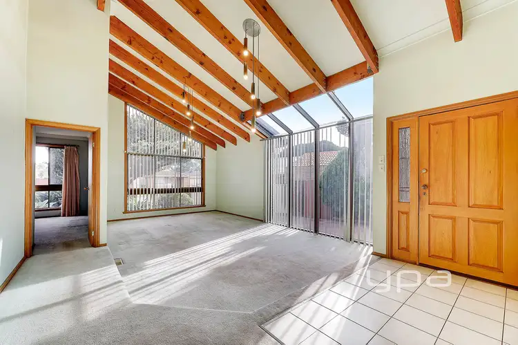 Fourth view of Homely house listing, 4 Vinct Close, Keilor Downs VIC 3038