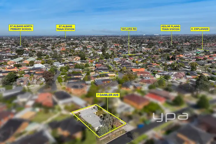 Fifth view of Homely house listing, 7 Daimler Avenue, Keilor Downs VIC 3038