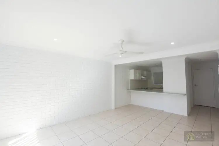 2/20 Pine Avenue, Beenleigh QLD 4207