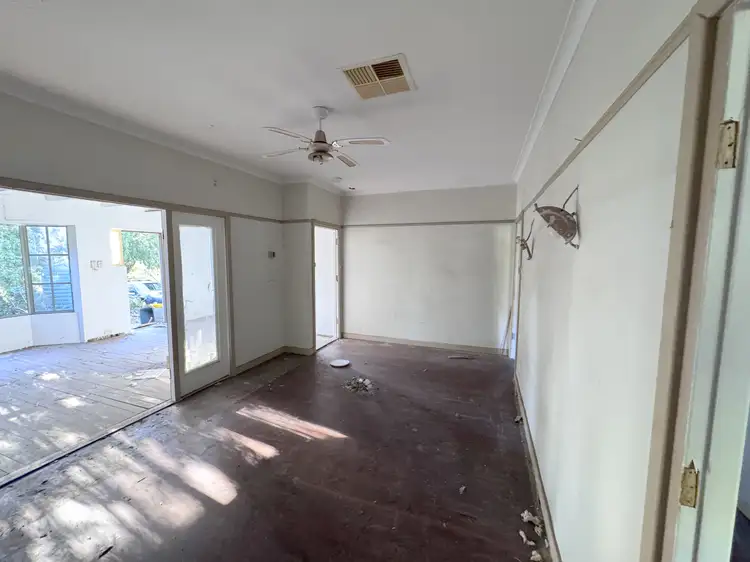 Sixth view of Homely house listing, 4 Meelah Way, Koongamia WA 6056