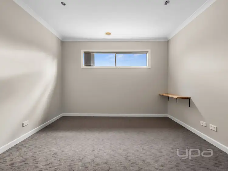 Fourth view of Homely house listing, 3 Citreus Circuit, Brookfield VIC 3338