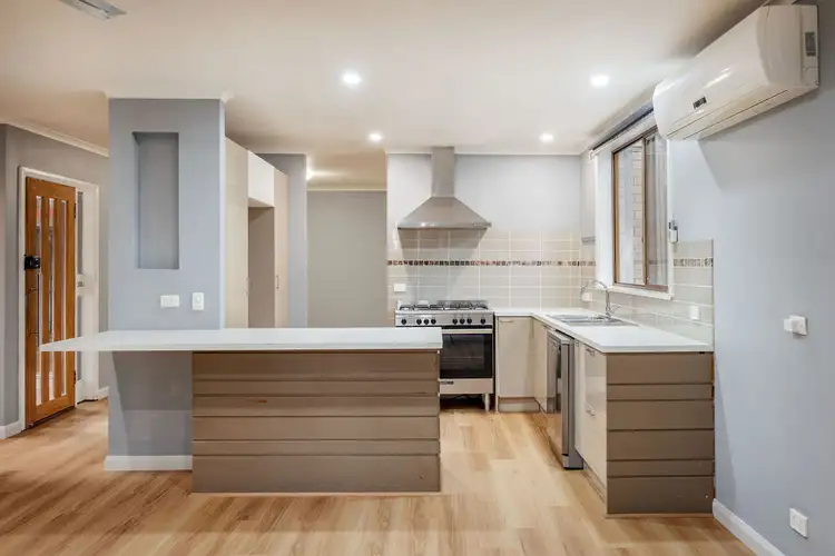 Fourth view of Homely house listing, 3 Allambie Crescent, Wodonga VIC 3690