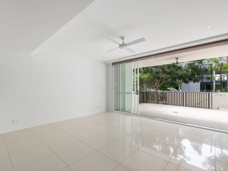 Fifth view of Homely apartment listing, 7/47 Addison Avenue, Bulimba QLD 4171