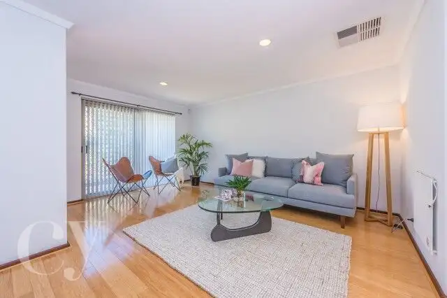 2/43 Mary Street, Como WA 6152